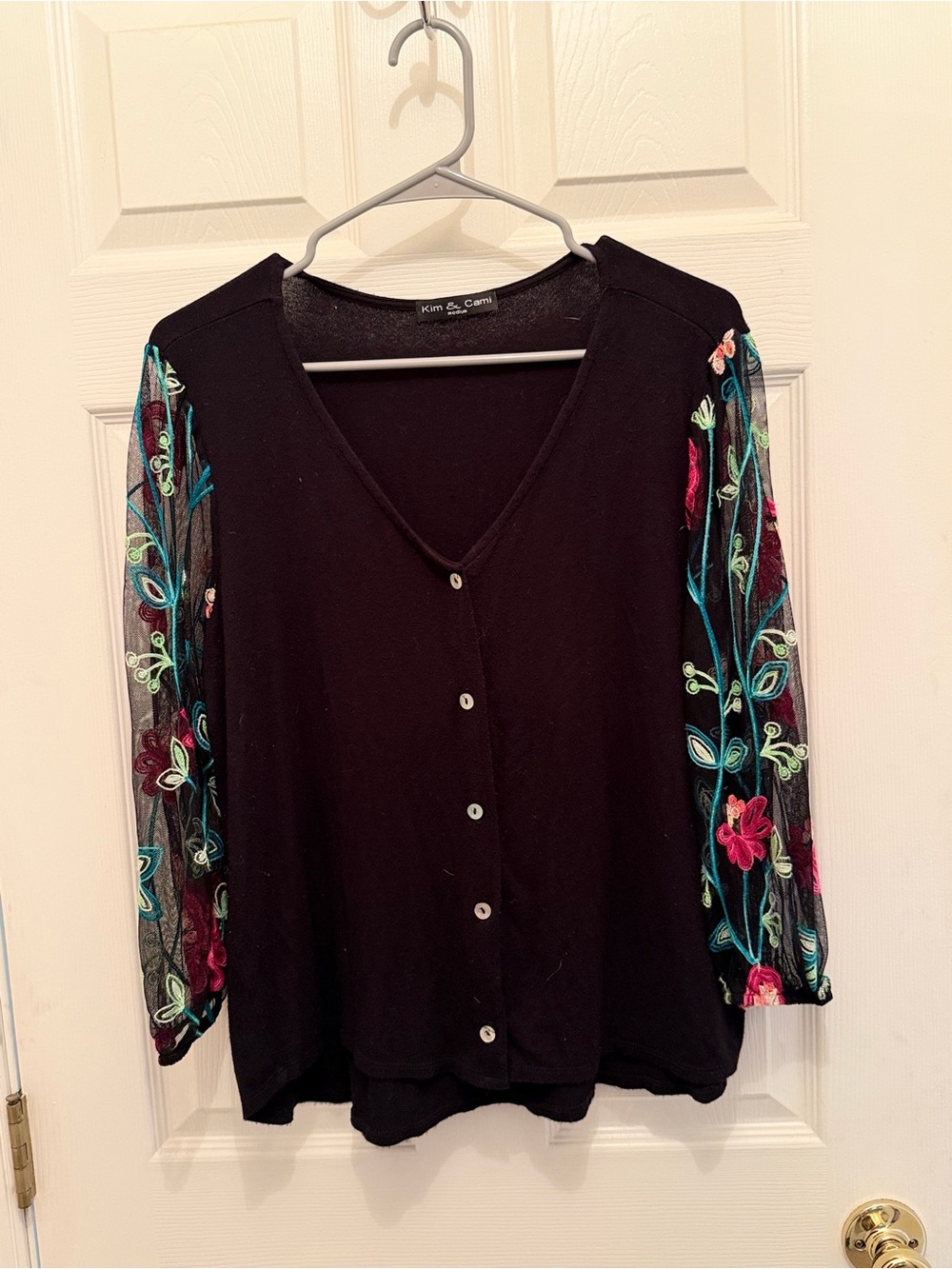 Kim & Cami Black Button V-Neck Top with Floral Embroidered Mesh Sleeves